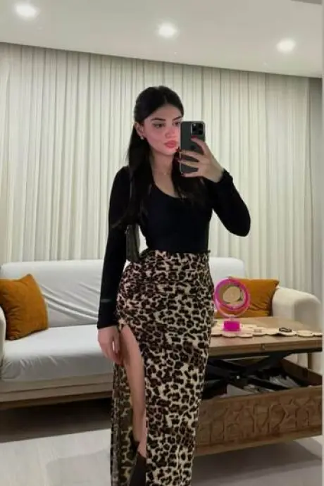 Beyoğlu Escort Ceyda Fotoğrafı (2)